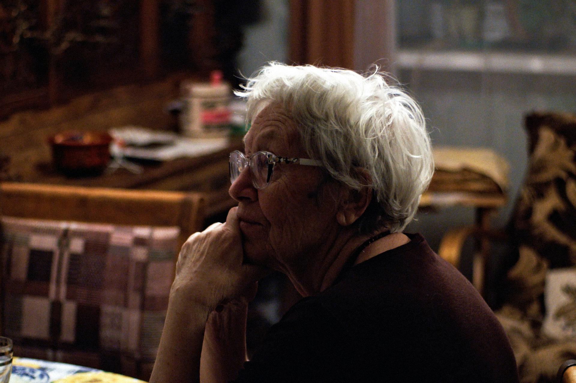 How to adjust to residential aged care
